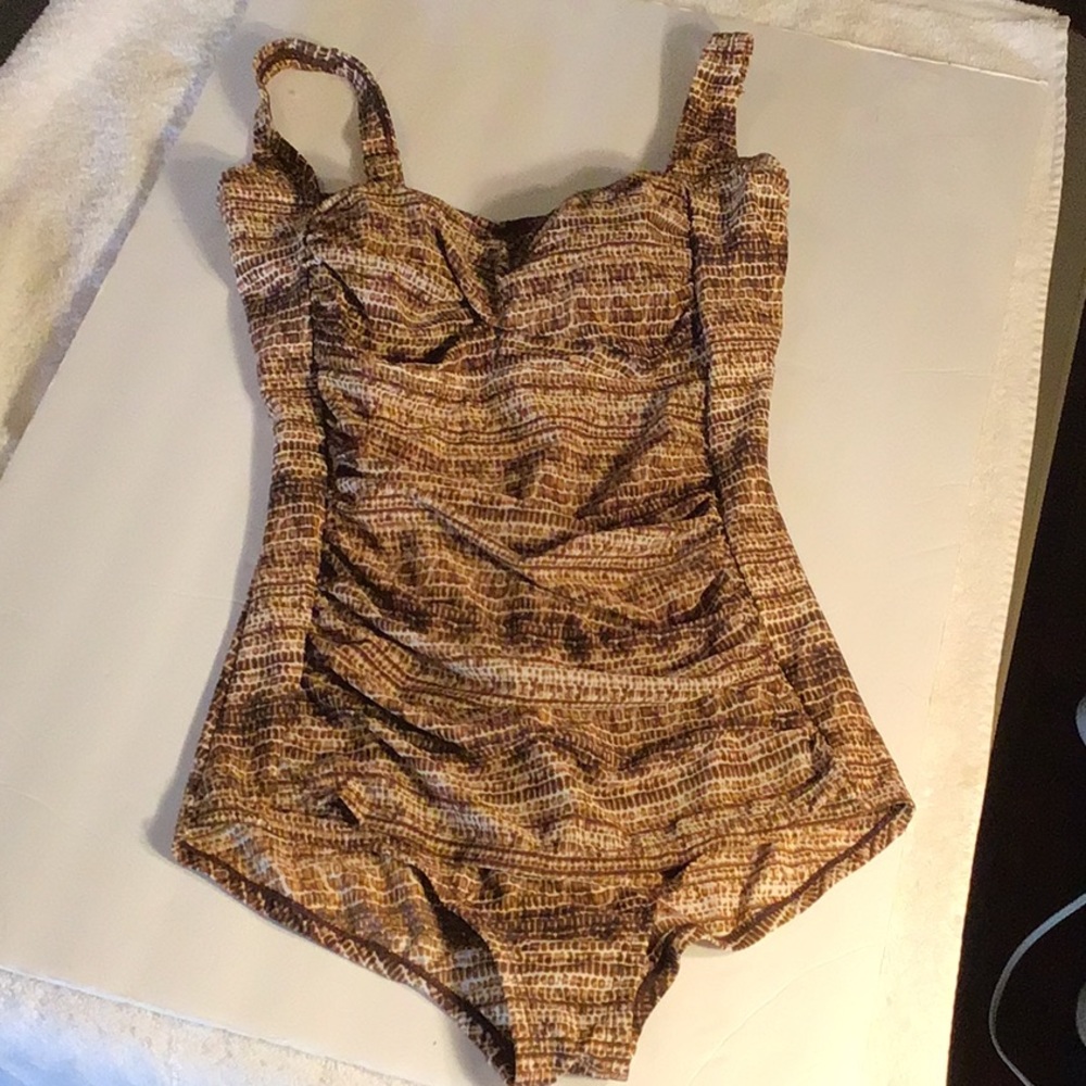 Women’s One Piece Swim Suit, Brown Animal, Size 8